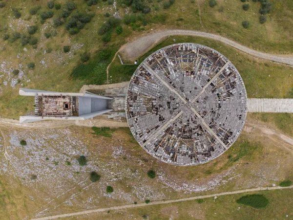 Aerial Top View Abandoned Soviet Monument Buzludzha Made Style Brutalism — Stock Photo, Image