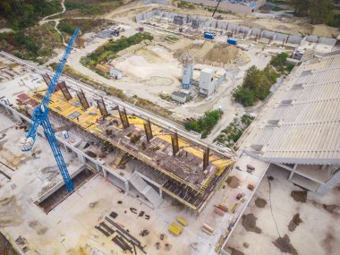 Stadyumun hava manzarasının inşaatı