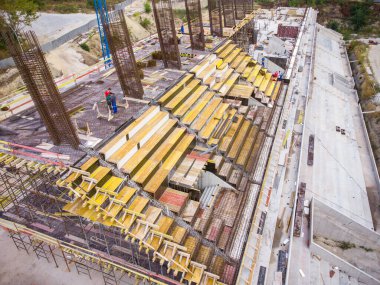 Stadyumun hava manzarasının inşaatı