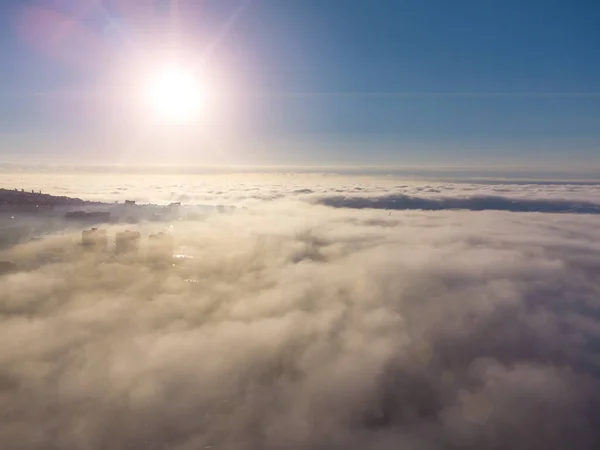 Bir Drondan Bulutların Üzerinde Gün Doğumu — Stok fotoğraf