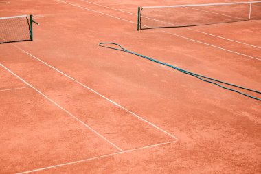 Tenis kortu. Açık hava tenis kortu boş