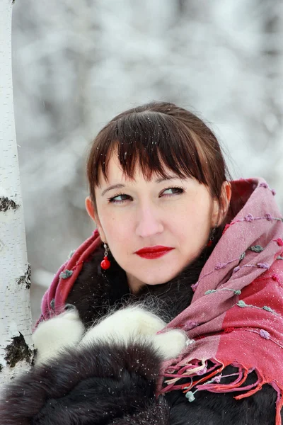 Portrait of an attractive woman — Stock Photo, Image