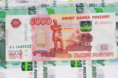 Beş bin bill bin arasında