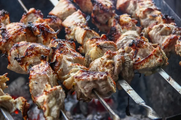 Kebab a la parrilla —  Fotos de Stock