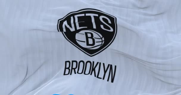 ニューヨーク マサチューセッツ州 アメリカ合衆国 2022年3月23日 ブルックリン ネットの旗を振る ブルックリン ネット Brooklin Nets — ストック動画