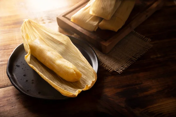 Tamales Prehispánské Jídlo Typické Pro Mexiko Některé Latinskoamerické Země Kukuřičné — Stock fotografie