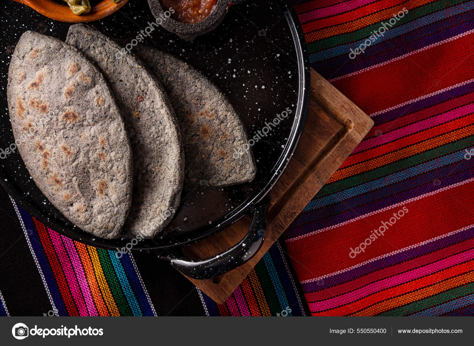 Comal Peltre Con Tlacoyos Mexican Pre Hispanic Dish Made Blue