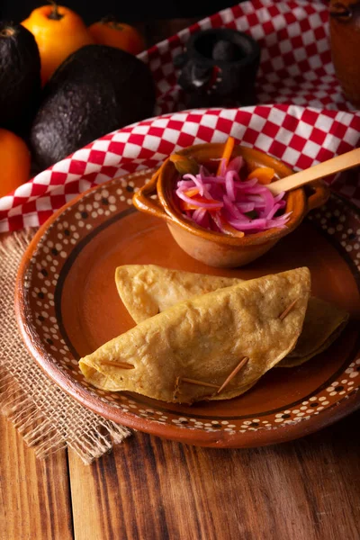 Vragenlijsten Doradas Gefrituurde Quesadillas Gemaakt Van Maïs Tortilla Kunnen Gevuld — Stockfoto