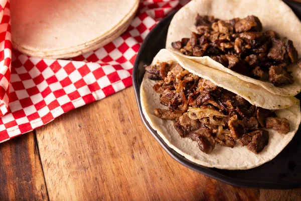 Tacos Bistec Homemade Grilled Meat Corn Tortilla Street Food Mexico — Foto de Stock