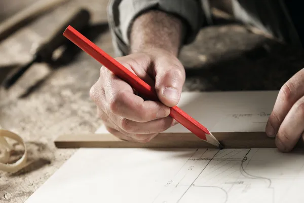 Carpenter hand's close up — Stock Photo, Image