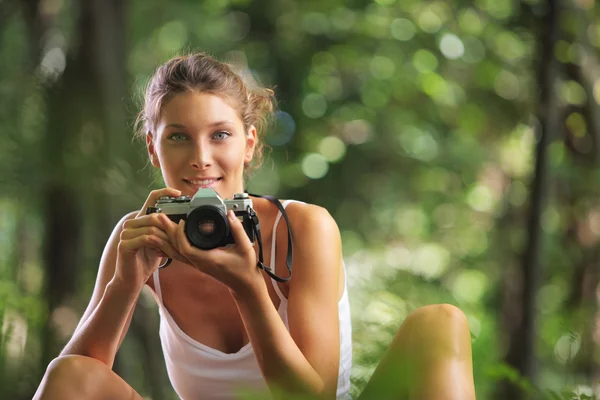 Female photographer — Stock Photo, Image