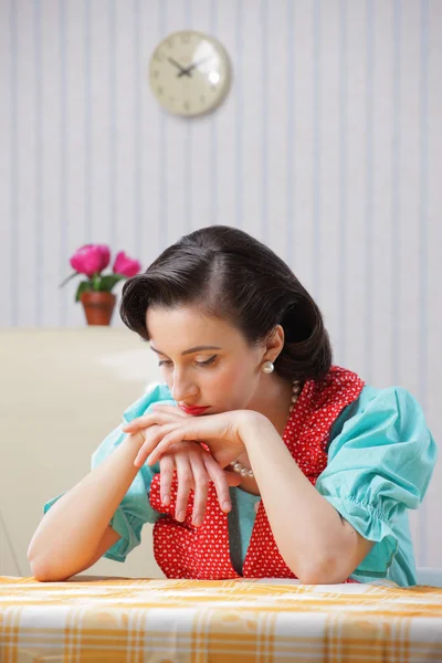 Housewife sad — Stock Photo, Image