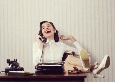Dedikodu, telefon