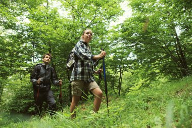 iki nordic walkers