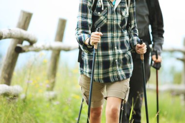 iki nordic walkers