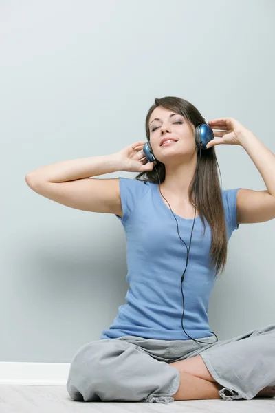 Enjoying the music — Stock Photo, Image