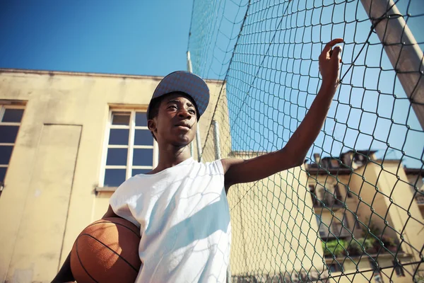 街头篮球 — 图库照片