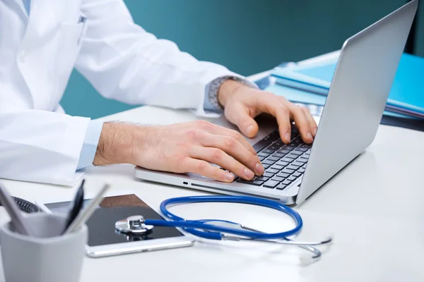 Doctor's desk — Stock Photo, Image