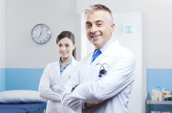 Beroepsbeoefenaren in de gezondheidszorg — Stockfoto