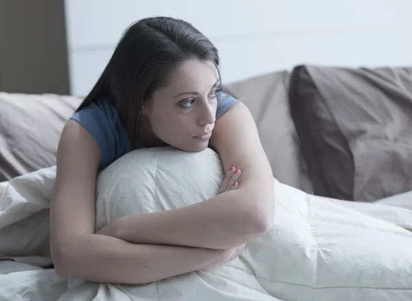 Vrouw lijdt aan slapeloosheid — Stockfoto