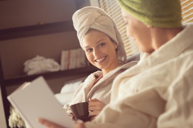 Spa uygulamaları tadını kadınlar