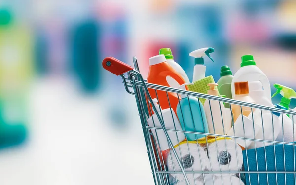 Carro Lleno Detergentes Concepto Higiene Limpieza — Foto de Stock
