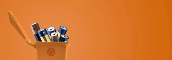 Mülleimer Voller Batterien Recycling Und Entsorgungskonzept Für Sondermüll — Stockfoto