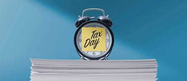 Tax Day Reminder Clock Pile Paperwork — Stock Photo, Image