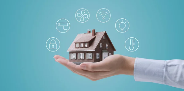 Hands Holding Miniature Home Model Icons Smart Home Automation Concept —  Fotos de Stock