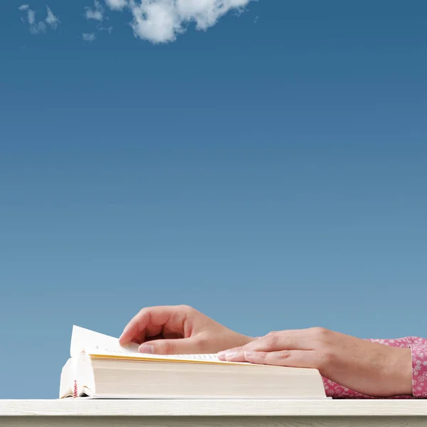 Woman Reading Book Blue Sky Education Knowledge Freedom Concept Blank — Foto Stock