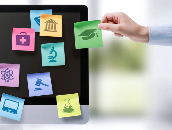 Hand Sticking Notes Educational Subjects Icons Computer Screen Online Learning — Stock Photo, Image
