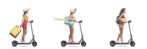 Elektrikli Scooter Süren Genç Bir Kadın Bir Dizi Poz Farklı — Stok fotoğraf