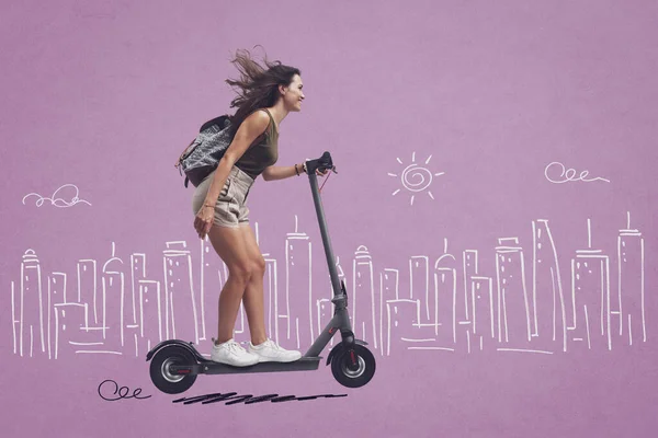 Щасливий Студент Рюкзаком Їде Екологічно Чистим Електричним Скутером Намальованим Містом — стокове фото