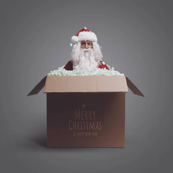 Engraçado Confuso Papai Noel Dentro Uma Caixa Entrega Desejos Natal — Fotografia de Stock
