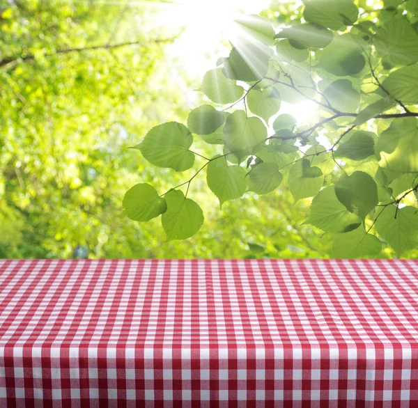 Leerer Tisch — Stockfoto