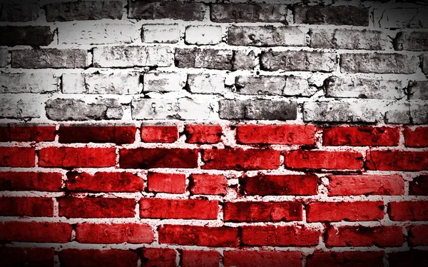 Polonia bandiera dipinta su vecchio muro di mattoni — Foto Stock