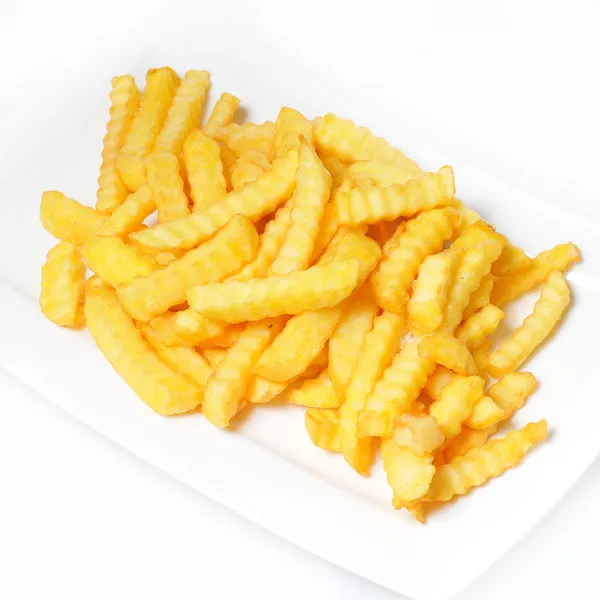 Pommes frites på vit bakgrund — Stockfoto