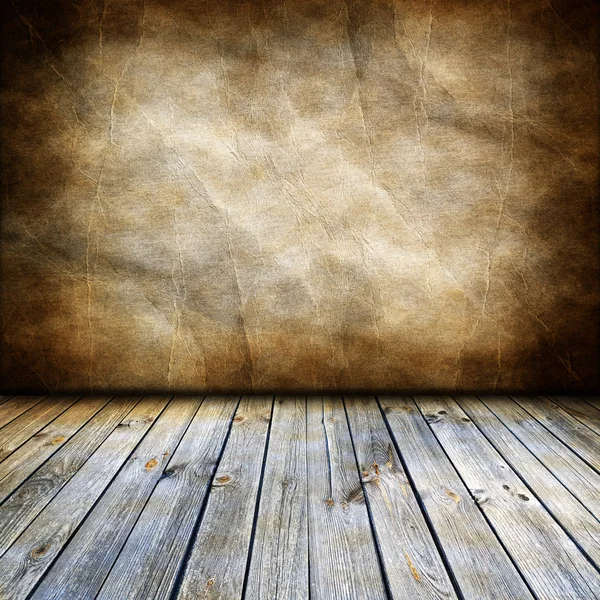 Intérieur vide avec plancher en bois et mur brun — Photo
