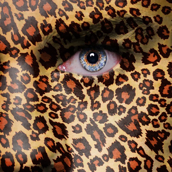 Gepard pattern on face — Stock Photo, Image
