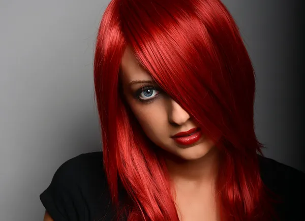 Vörös hajú nő — Stock Fotó