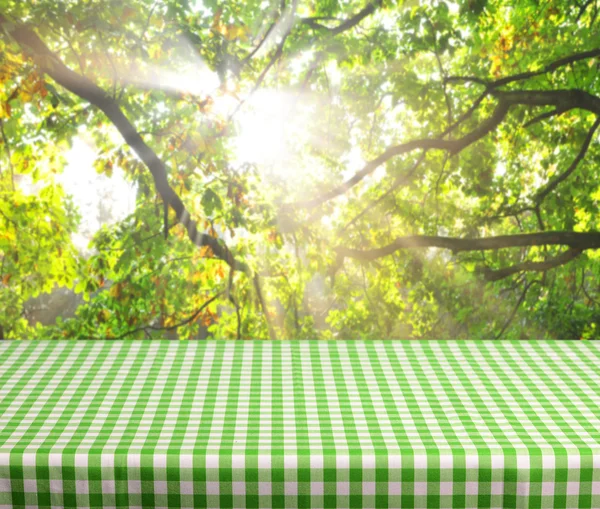 Empty table — Stock Photo, Image