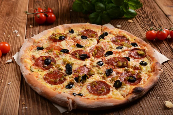 Pizza — Stockfoto