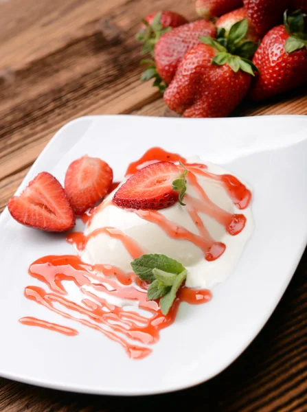 Panna cotta — Stockfoto