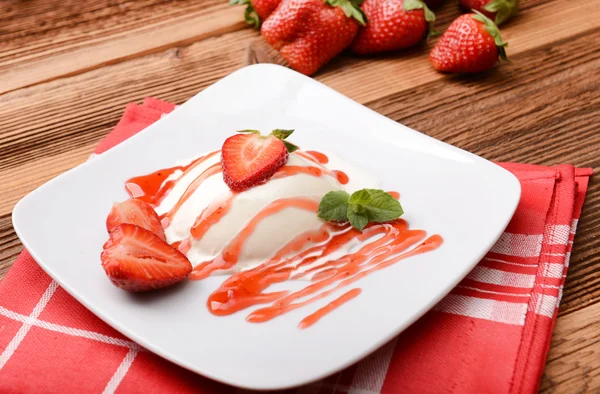 Panna cotta — Stockfoto