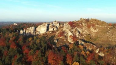 Jura Krakowsko-Czestochowska 'da sonbahar - Polonya - insansız hava aracı