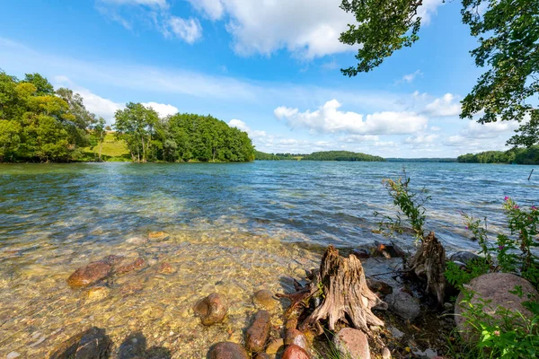 Suwalski Peyzaj Parkı 'ndaki Czarna Hancza Gölü Polonya 
