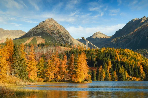 Dağlarda güzel bir sonbahar - Strbskie Pleso - Slovakya