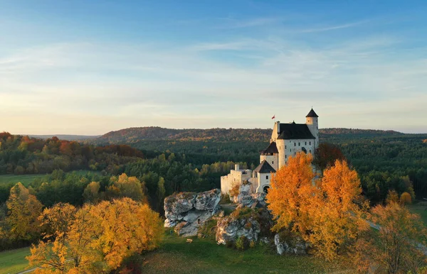 Aerial Shot Jura Krakowsko Czestochowska Autumn Bobolice Castle Ruins — стоковое фото