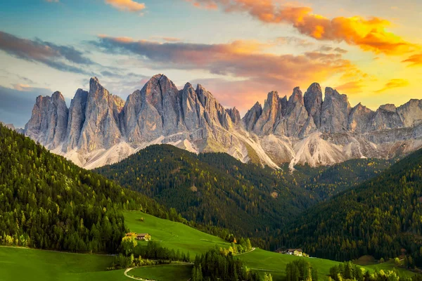 Bellissimo Paesaggio Dolomitico Italiano Santa Maddalena — Foto Stock