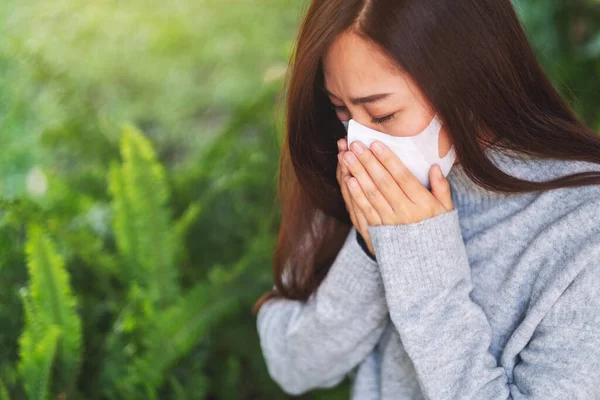 Closeup Image Sick Asian Woman Wearing Protective Face Mask Healthcare — Photo